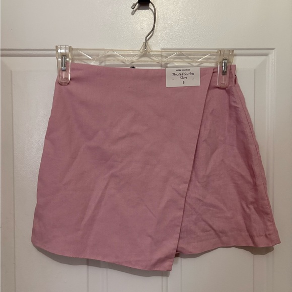 Abercrombie & Fitch Dresses & Skirts - Abercrombie & Fitch Light Pink Scarlett Skort